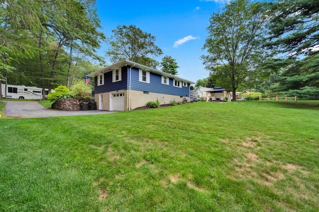 25 Old Dudley Road Oxford, MA 01540 - Photo 5 of 36