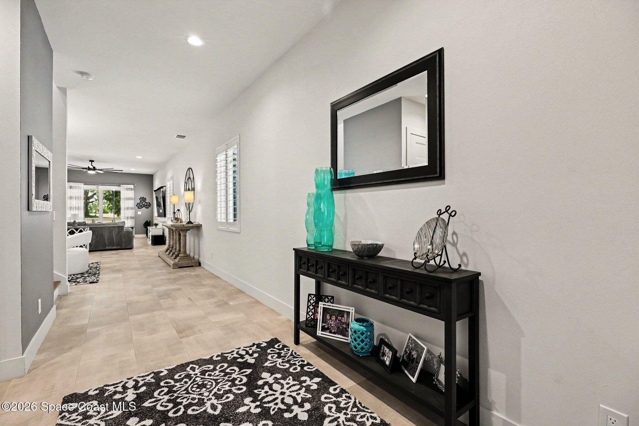 2188 Country Club Road Melbourne, FL 32901 - Photo 7 of 39 005_file_5967