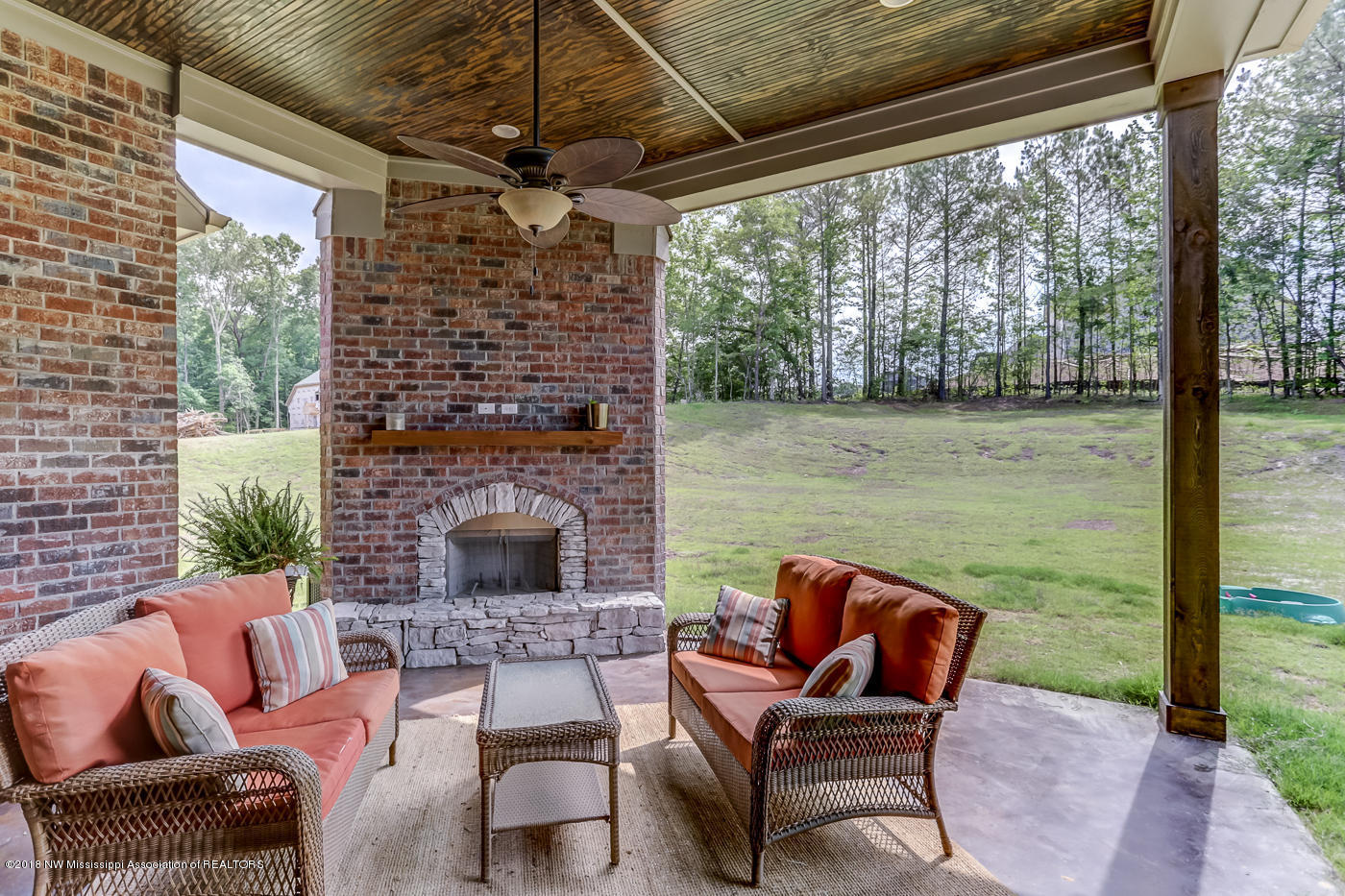 3440 Long Brg Road West Olive Branch, MS 38654 - Photo 2 of 37 G22A6976_77_78_79_80
