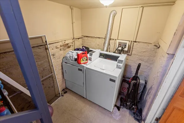 $4,999 | 1117 Foster Street, Unit 1, Evanston, IL 60201