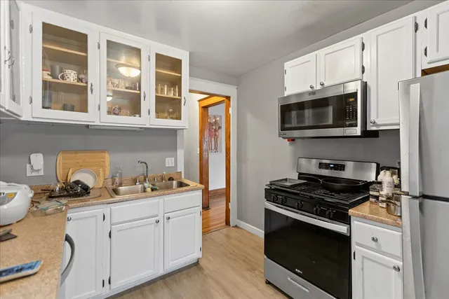 $4,999 | 1117 Foster Street, Unit 1, Evanston, IL 60201