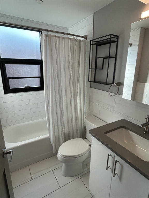 244 Hanover Street, Unit 509 Boston, MA 02113 - Photo 11 of 15