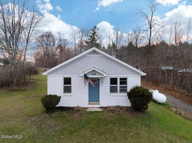 $210,000 | 498 Hoags Corners Road, Nassau, NY 12123