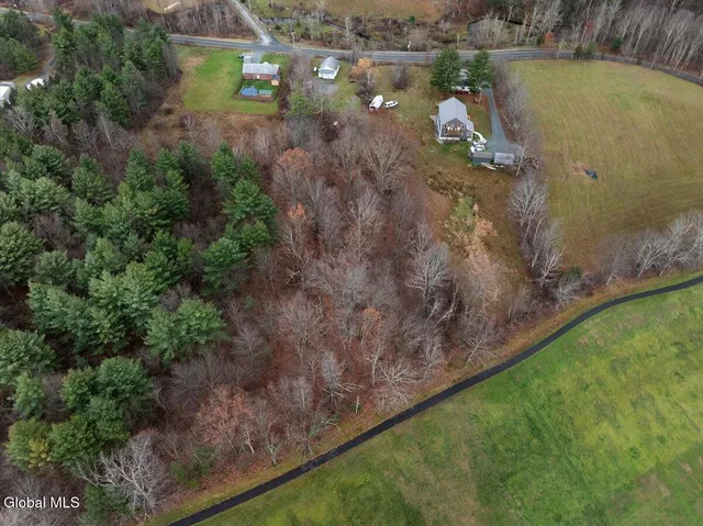 $210,000 | 498 Hoags Corners Road, Nassau, NY 12123