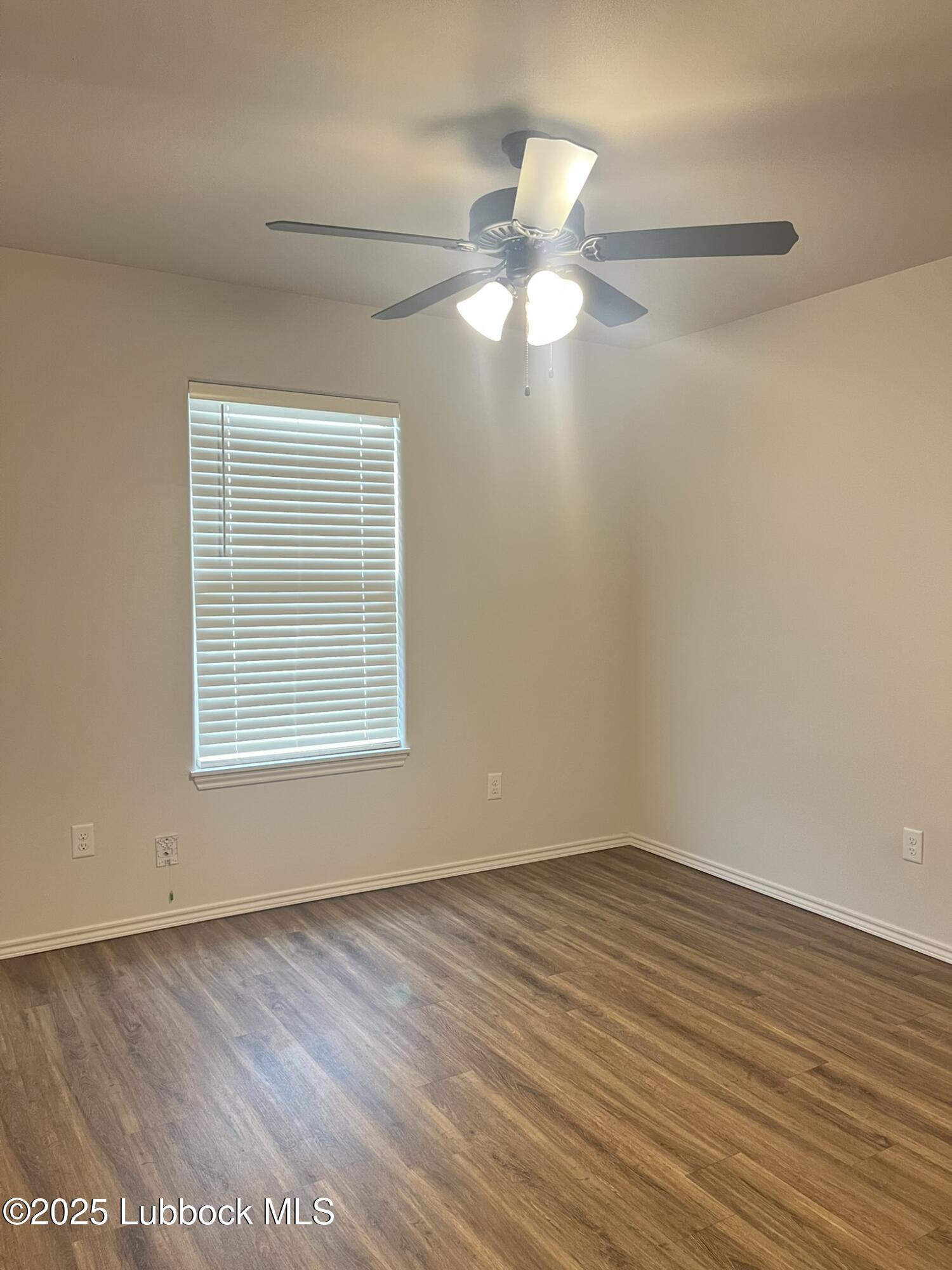 3421 49th Street, Unit B Lubbock, TX 79413 - Photo 5 of 13 IMG_7932