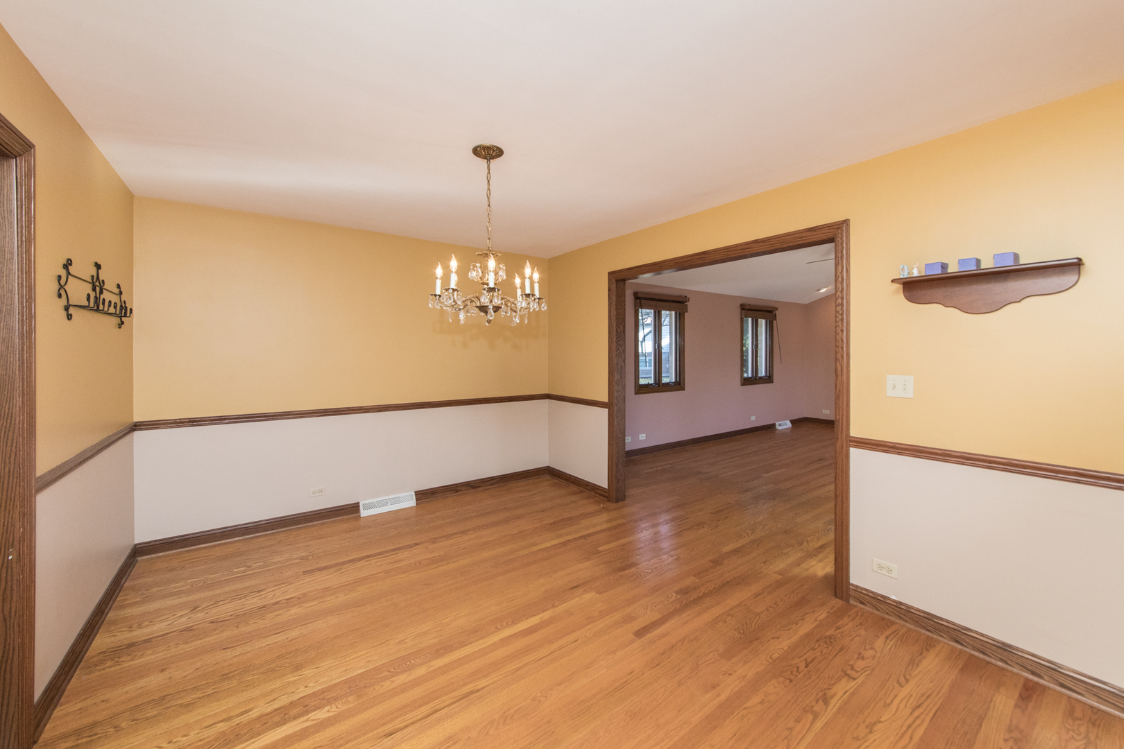 1911 Walnut Street Park Ridge, IL 60068 - Photo 5 of 29
