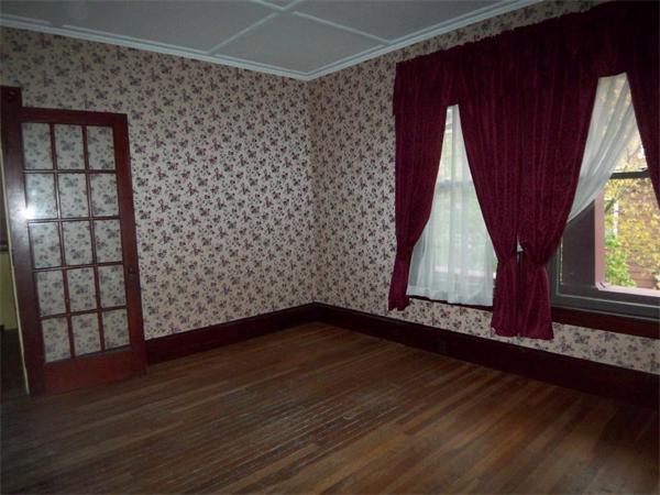 96 Ridge Avenue Athol, MA 01331 - Photo 3 of 14 Gallery Image 3