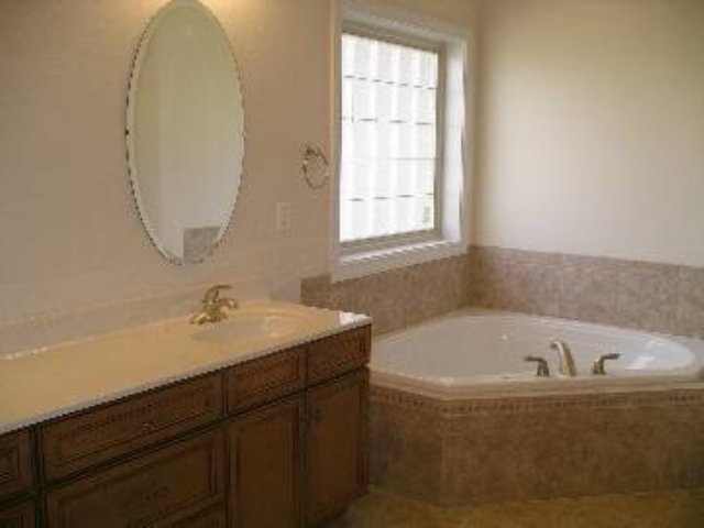1709 Autumn Ridge Washington, IL 61571 - Photo 7 of 9 Gallery Image 7