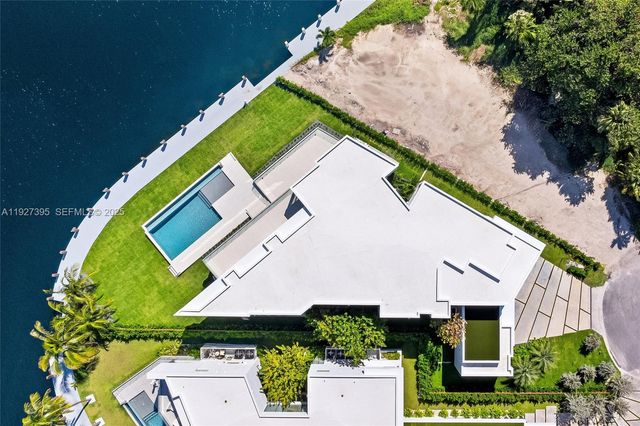 $11,900,000 | 503 Palm Drive, Hallandale Beach, FL 33009