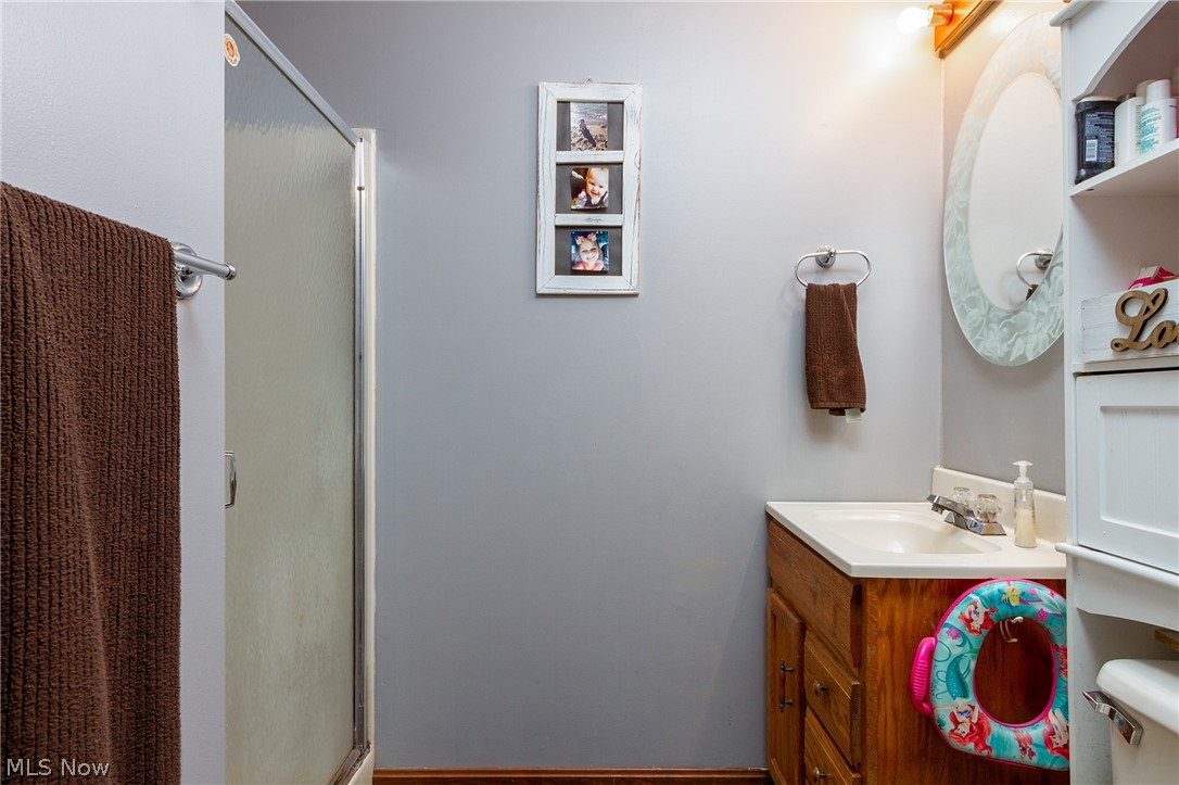 1061 Novak Road Grafton, OH 44044 - Photo 3 of 33 Gallery Image 3