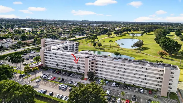 a view of tennis court