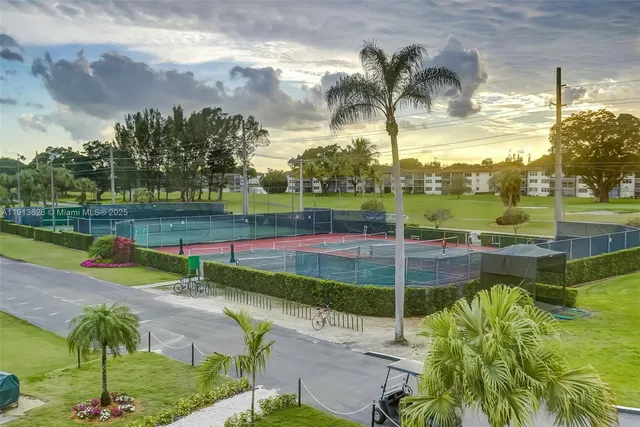 $3,100 | 8900 Washington Street, Unit 410, Pembroke Pines, FL 33025