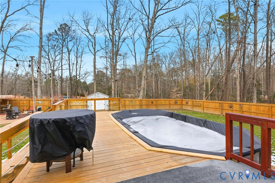 4022 Evelake Road Richmond, VA 23237 - Photo 10 of 35 a view of swimming pool with seating space