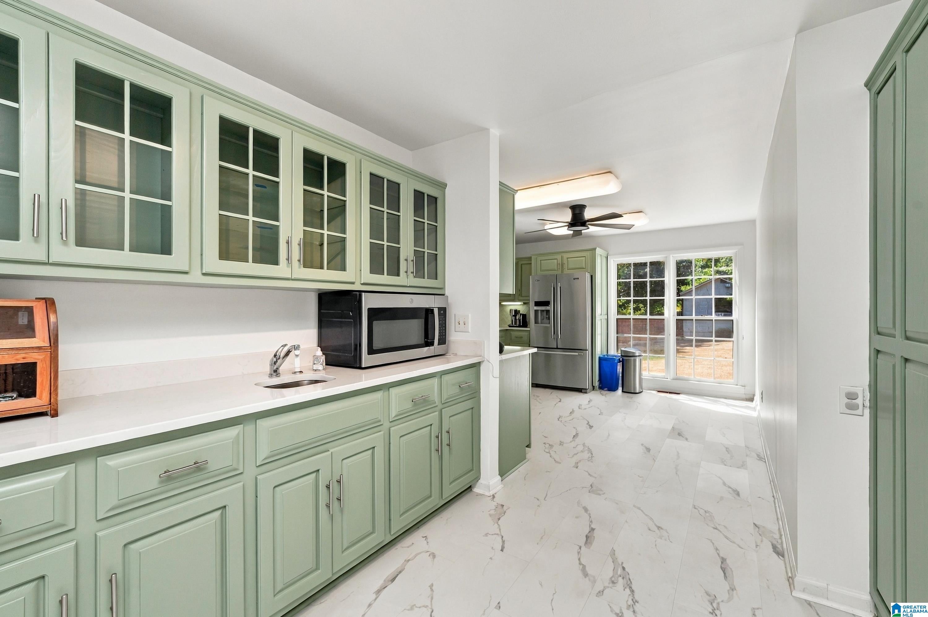 2022 Chapel Road Hoover, AL 35226 - Photo 18 of 51 Gallery Image 18