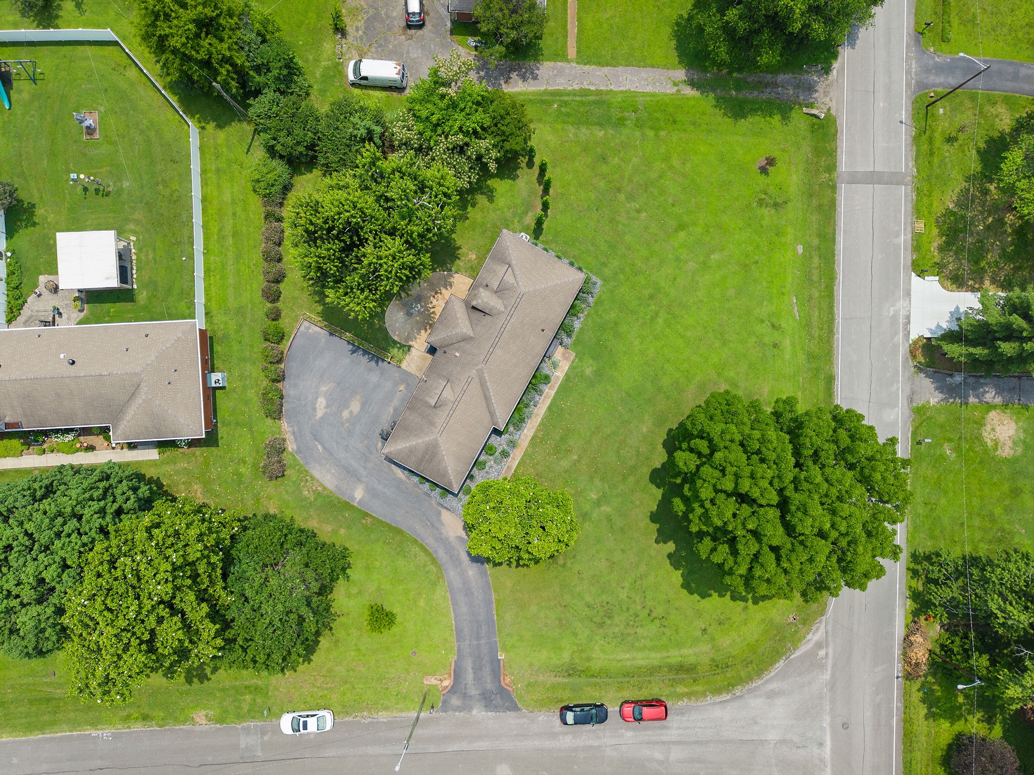 659 Devon Drive Nashville, TN 37220 - Photo 15 of 17