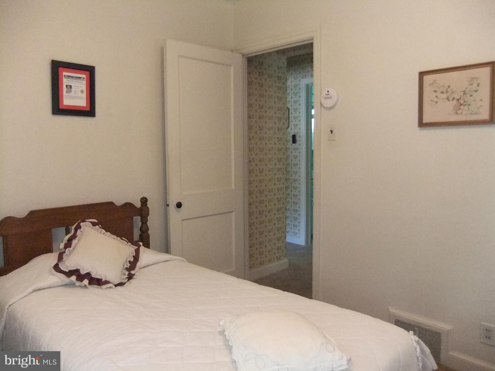 1056 Fairview Road Hagerstown, MD 21742 - Photo 15 of 30 Bedroom
