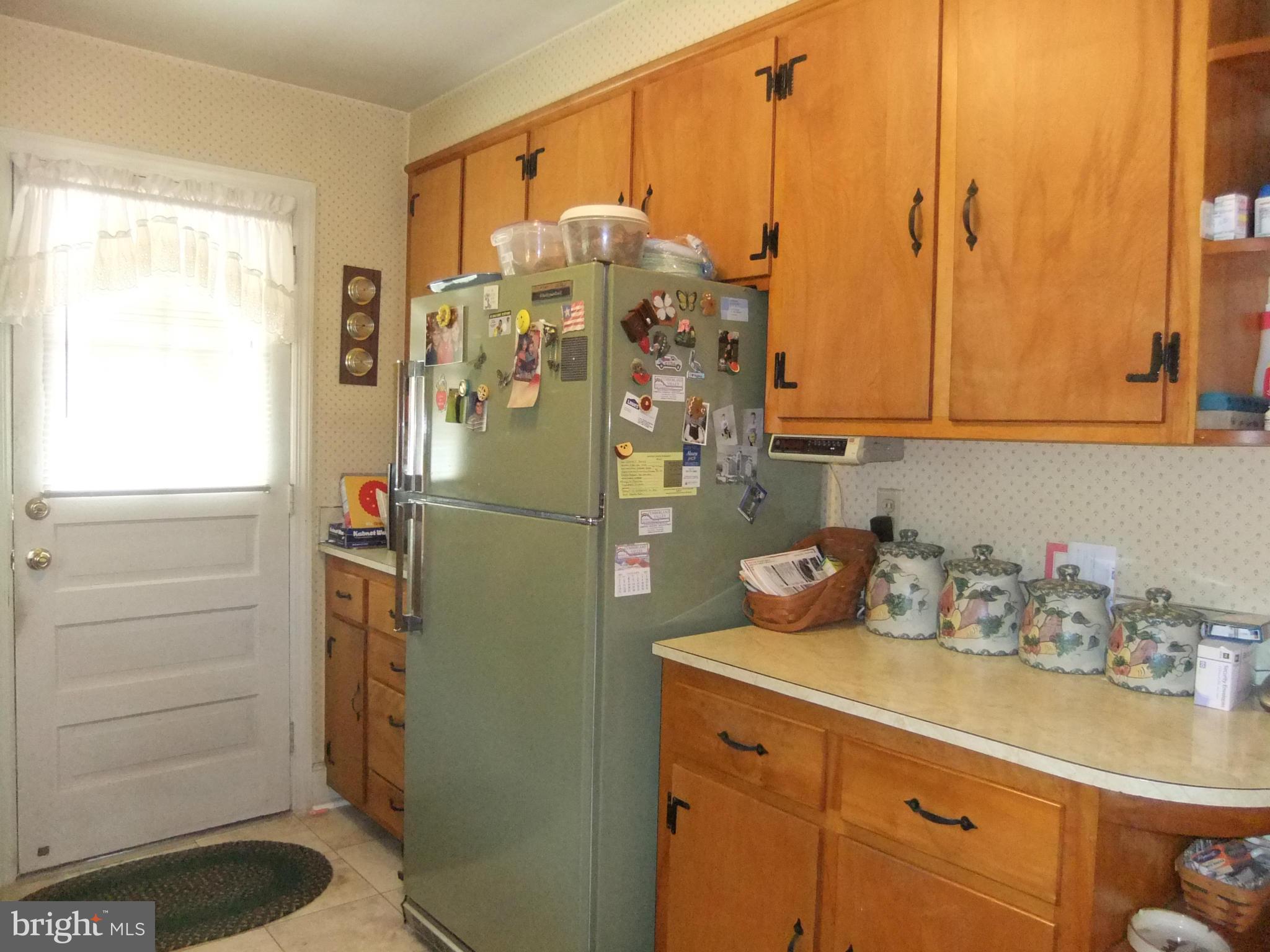 1056 Fairview Road Hagerstown, MD 21742 - Photo 10 of 30 Kitchen