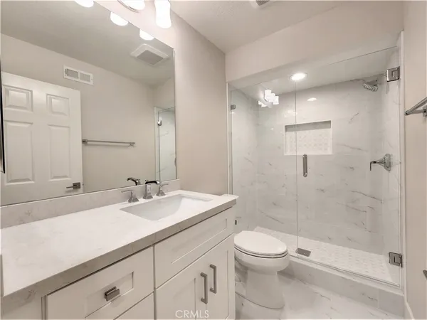 $7,250 | 14 Andalucia, Irvine, CA 92614