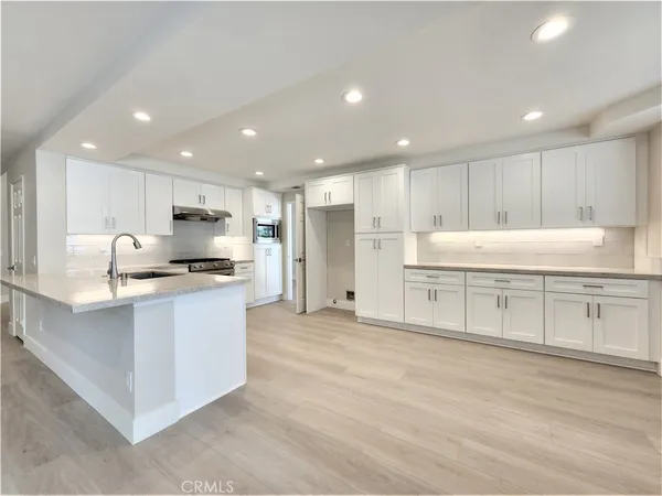 $7,250 | 14 Andalucia, Irvine, CA 92614