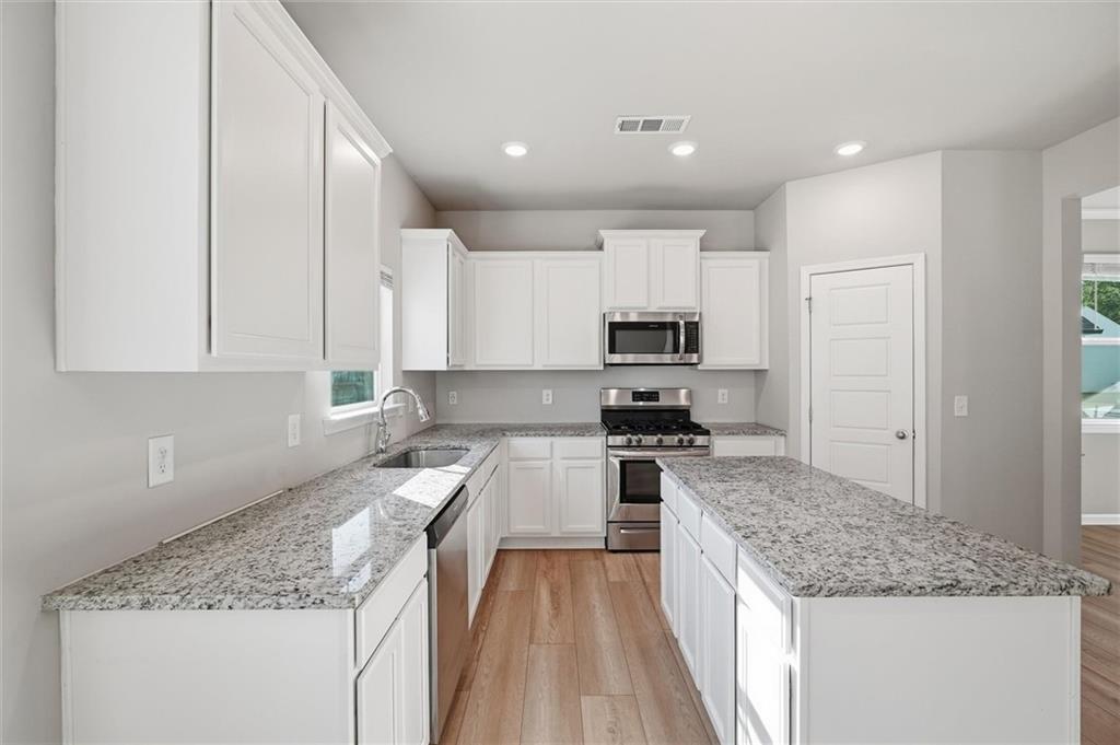 517 Edgemore Road Canton, GA 30114 - Photo 15 of 50 Gallery Image 15