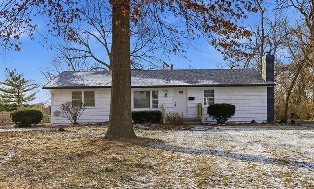 $249,950 | 1704 Highland Drive, Independence, MO 64057