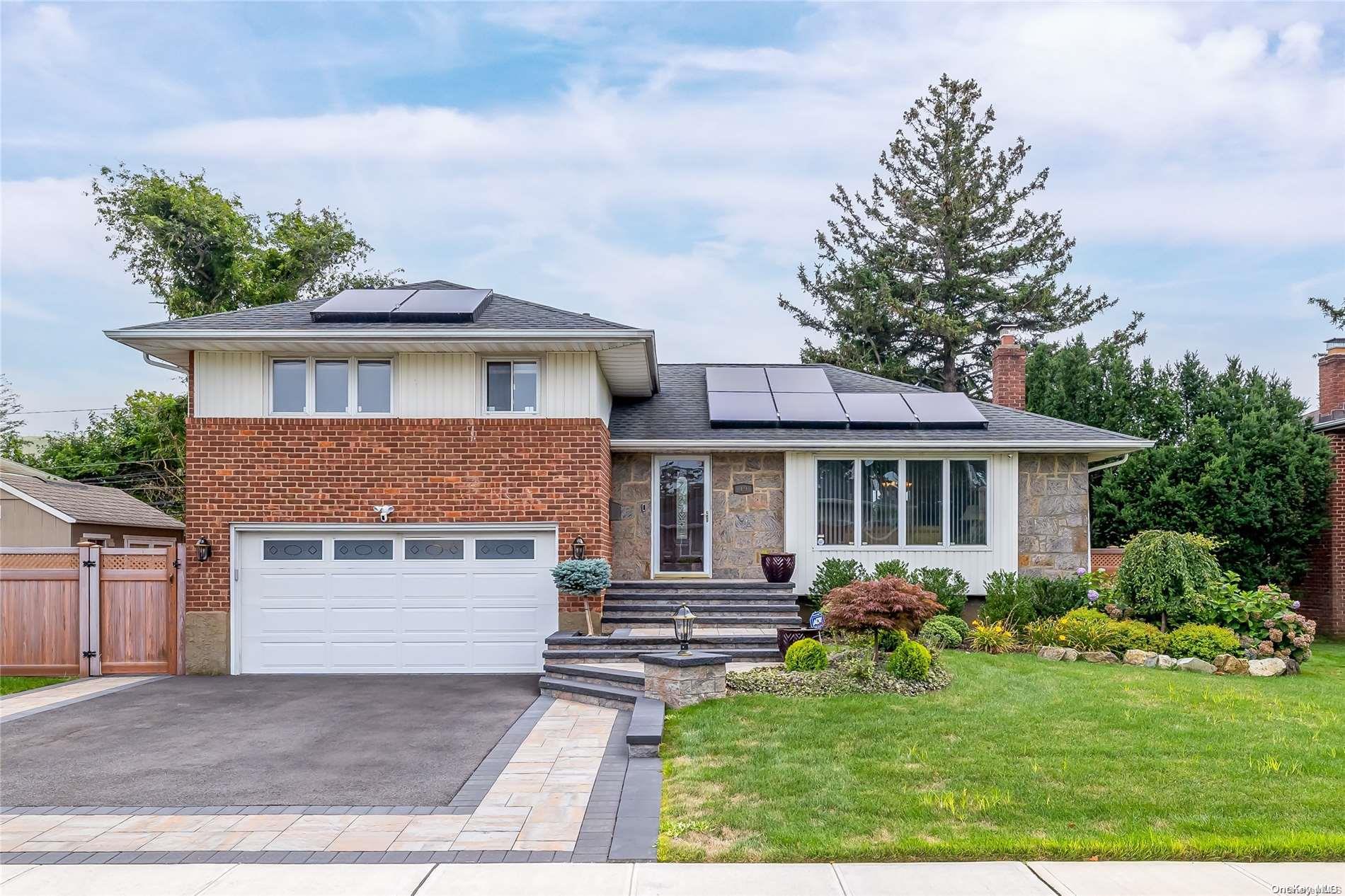 19 Sexton Road Syosset, NY 11791 - Photo 1 of 1