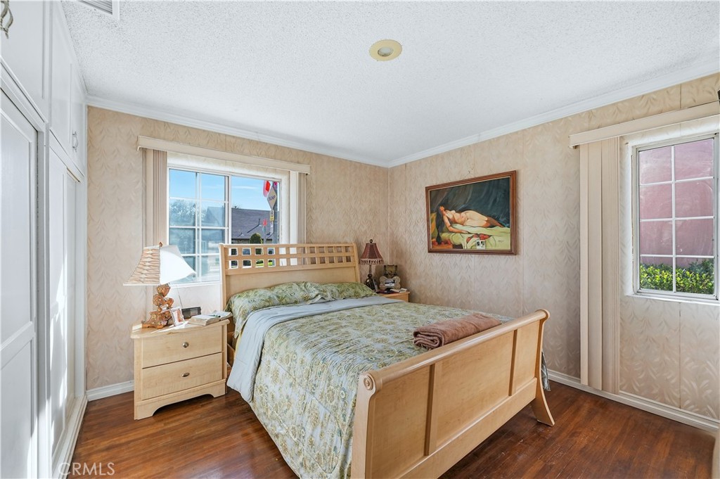 117 Spanner Street Monrovia, CA 91016 - Photo 15 of 33 a bed room with a bed and a window