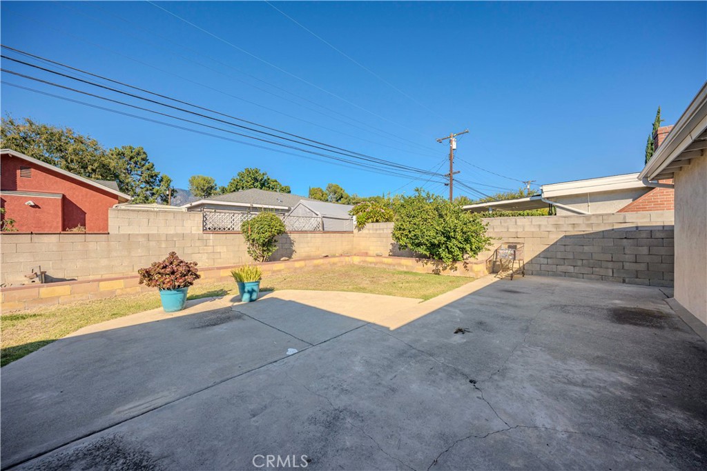 117 Spanner Street Monrovia, CA 91016 - Photo 27 of 33 a view of a house with a street
