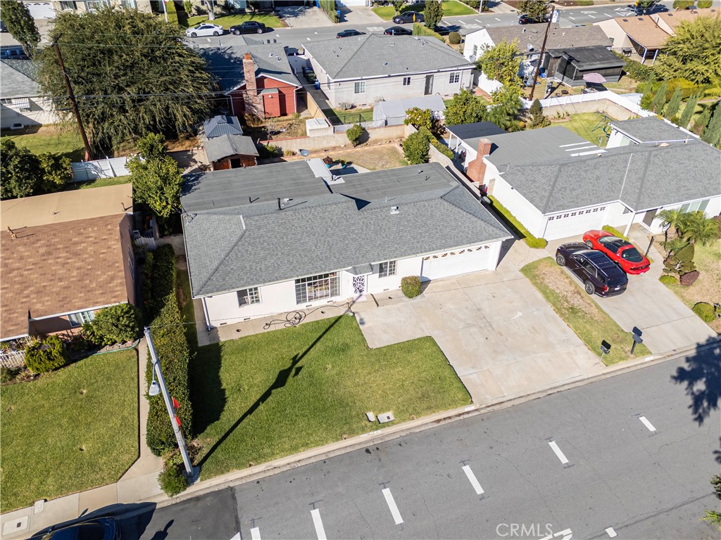 117 Spanner Street Monrovia, CA 91016 - Photo 28 of 33 an aerial view of a house with a garden