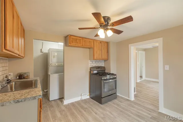 $87,900 | 213 North Cross Street, Brighton, IL 62012