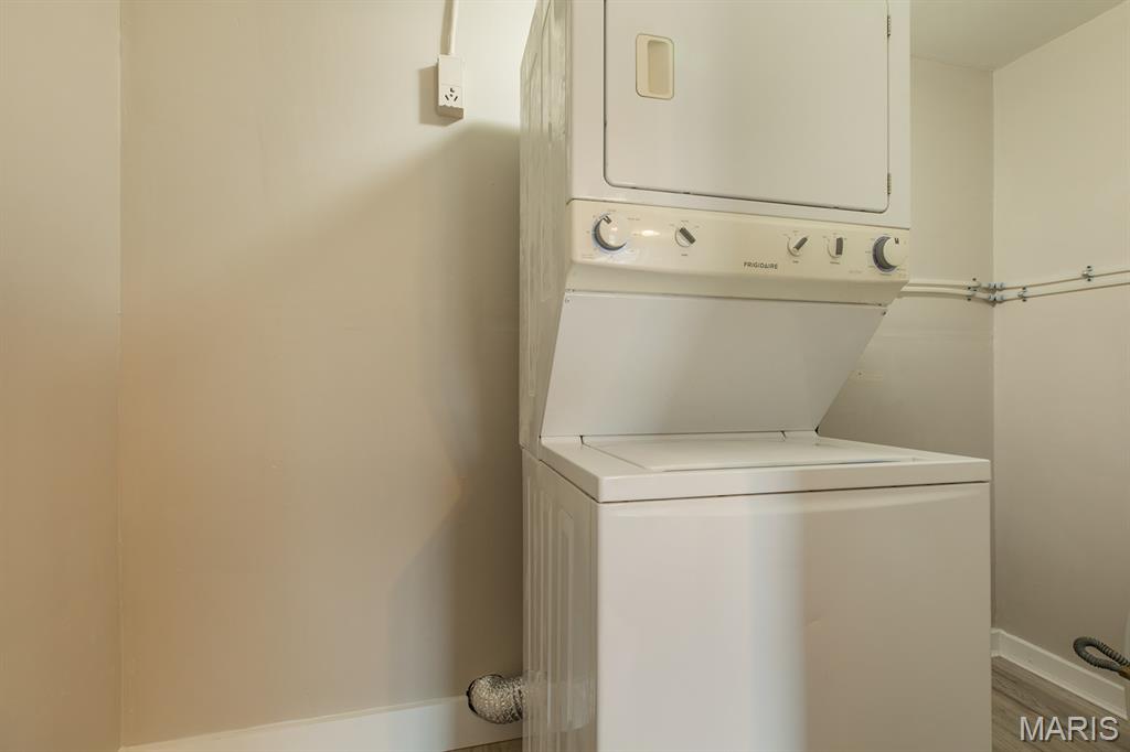 213 North Cross Street Brighton, IL 62012 - Photo 16 of 27