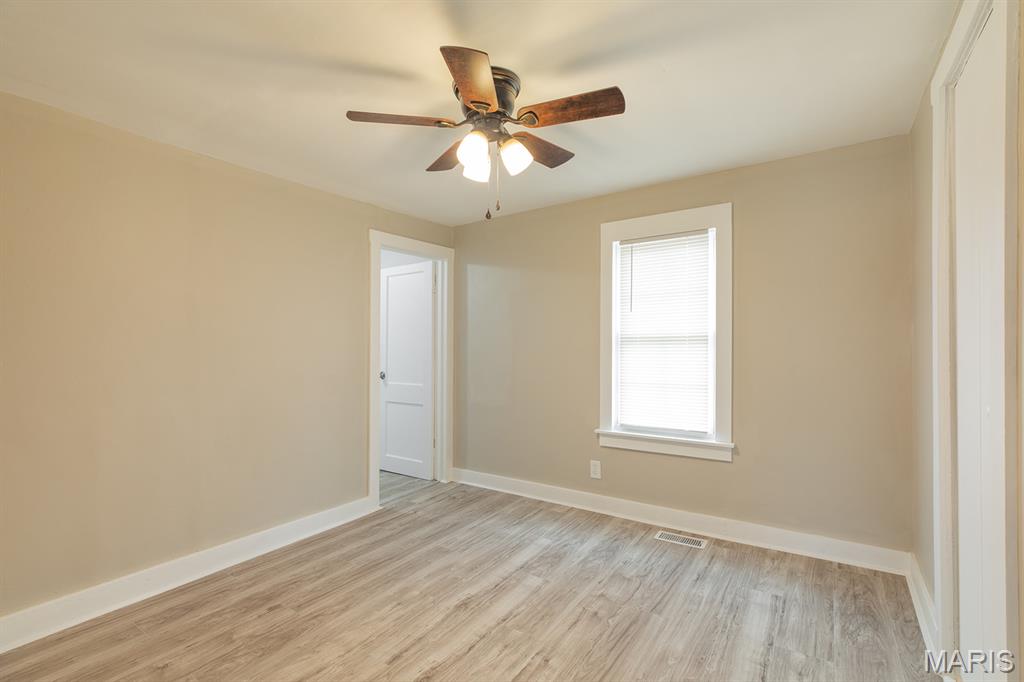 213 North Cross Street Brighton, IL 62012 - Photo 17 of 27