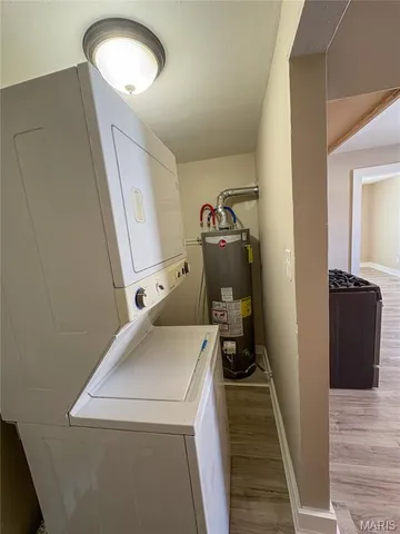 $87,900 | 213 North Cross Street, Brighton, IL 62012