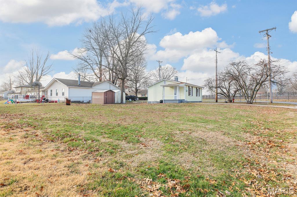 213 North Cross Street Brighton, IL 62012 - Photo 25 of 27