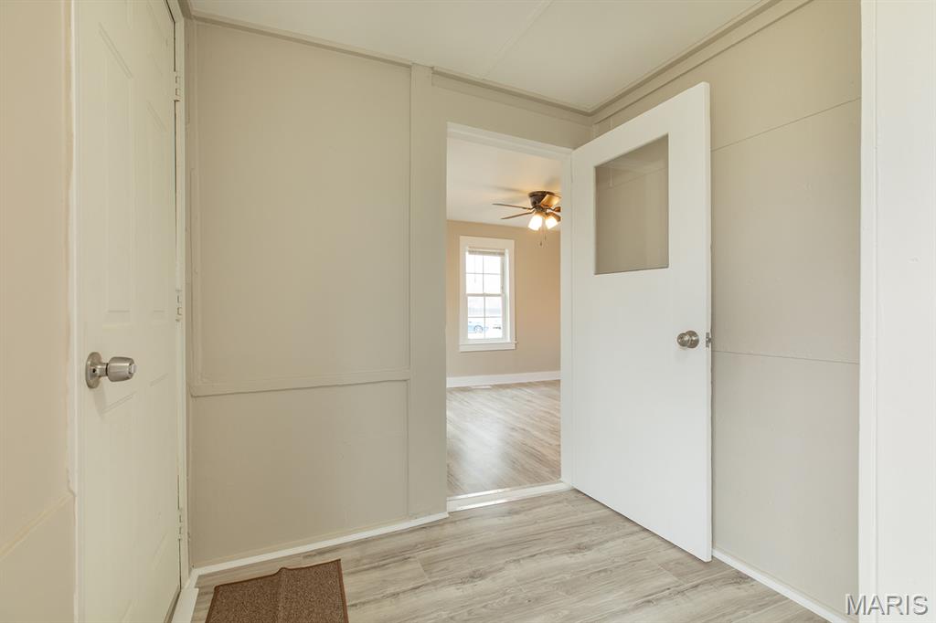 213 North Cross Street Brighton, IL 62012 - Photo 8 of 27