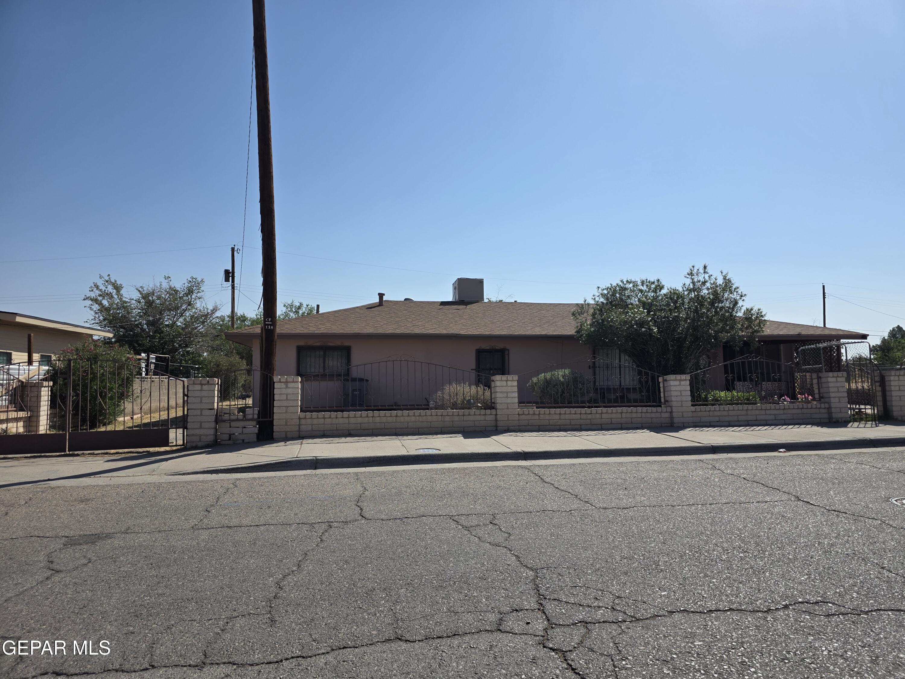 8827 Sunland Road El Paso, TX 79907 - Photo 16 of 24 20260730_094459