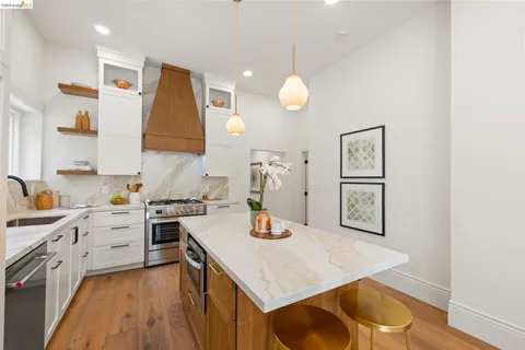 $1,195,000 | 1325 Henry Street, Berkeley, CA 94709