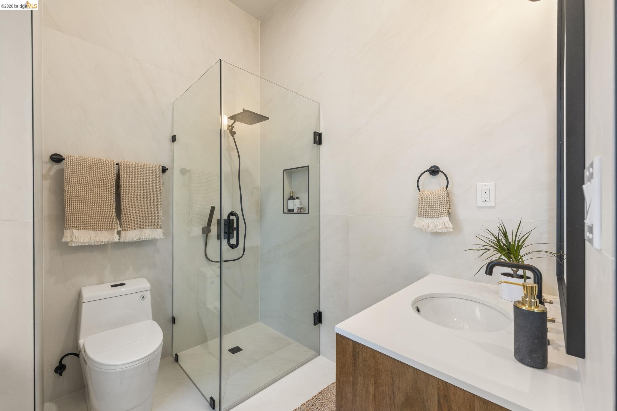 1325 Henry Street Berkeley, CA 94709 - Photo 18 of 42