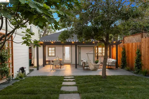 $1,195,000 | 1325 Henry Street, Berkeley, CA 94709