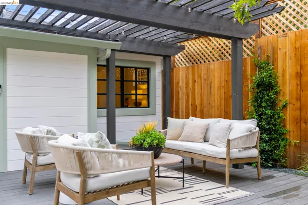 $1,195,000 | 1325 Henry Street, Berkeley, CA 94709