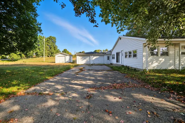 $265,000 | 3350 Fighter Road, Hastings, MI 49058