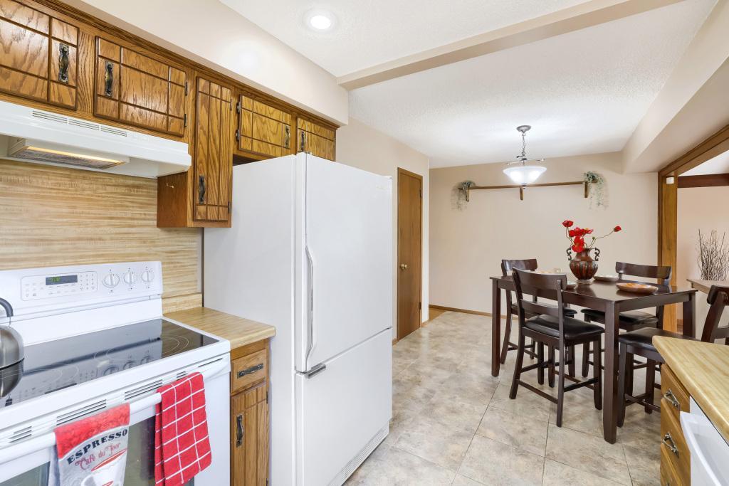 6260 Brooklyn Drive Brooklyn Center, MN 55430 - Photo 7 of 30