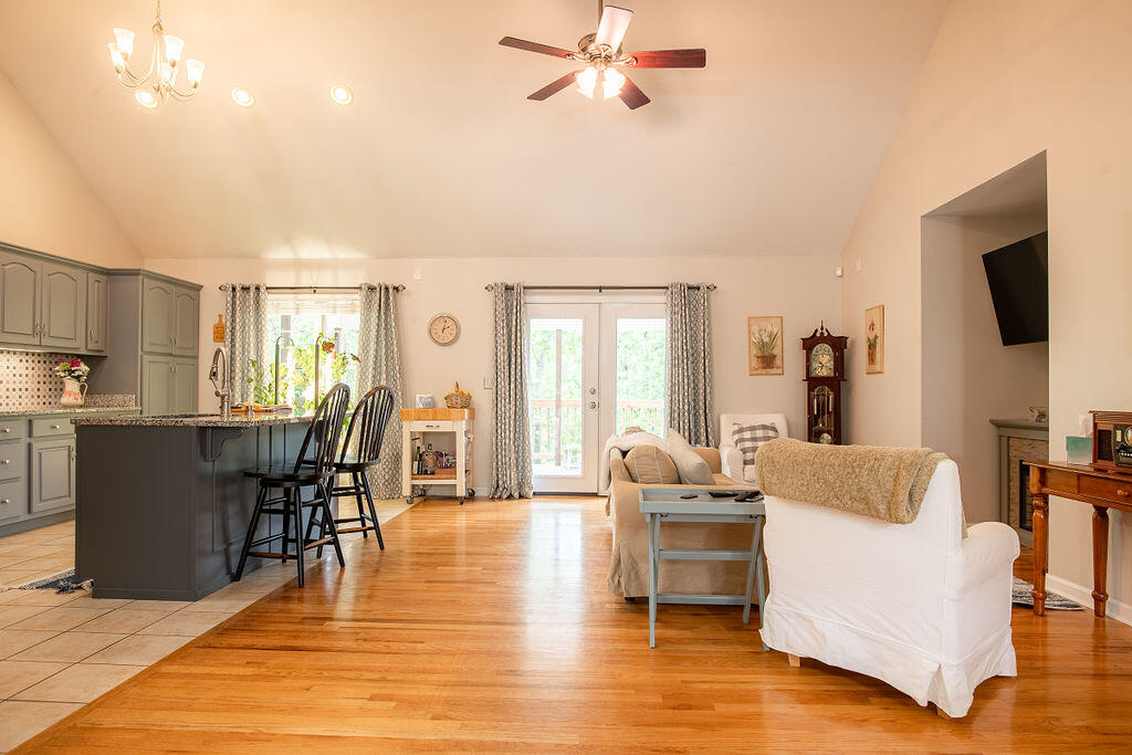 97 Roundtree Court Flintstone, GA 30725 - Photo 3 of 37 RoundTree-11