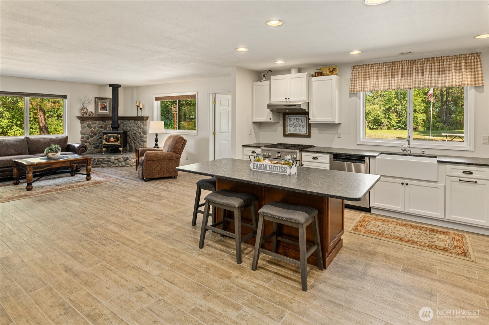 1703 Airport Road Cle Elum, WA 98922 - Photo 15 of 40 Gallery Image 15