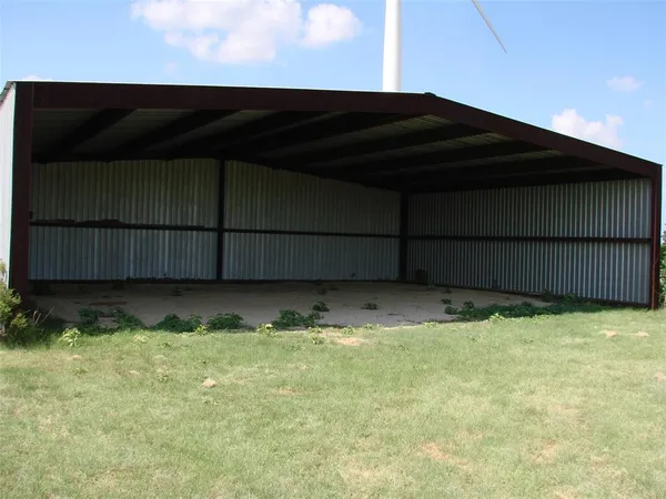 $3,016,750 | 14653 Us Hwy 277, Wingate, TX 79566