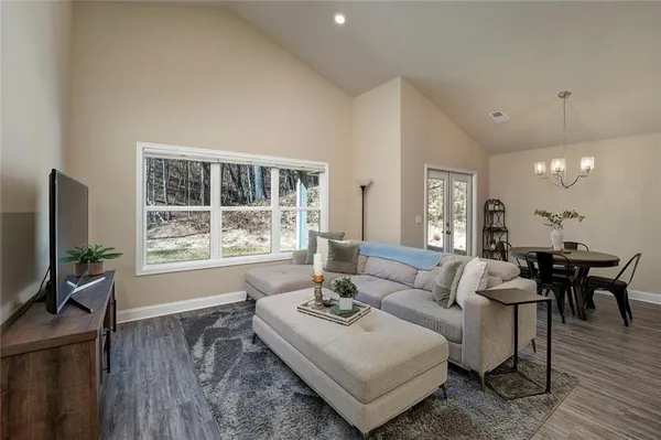 $439,000 | 270 Lakewood Drive, Waleska, GA 30183