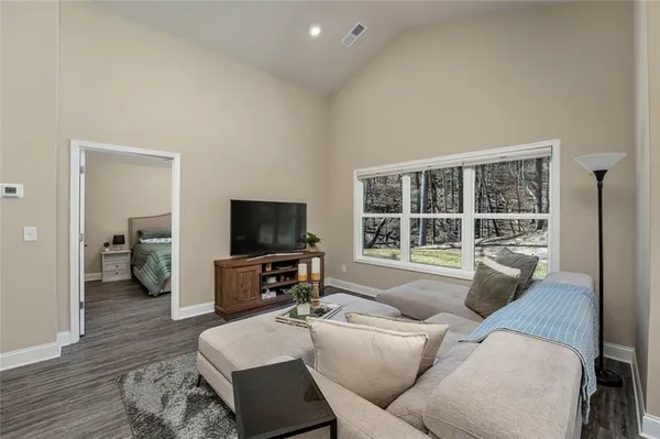 $439,000 | 270 Lakewood Drive, Waleska, GA 30183