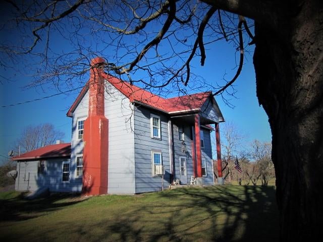 1216 Hundley Road Crawley, WV 24931 - Photo 1 of 43 Gallery Image 1