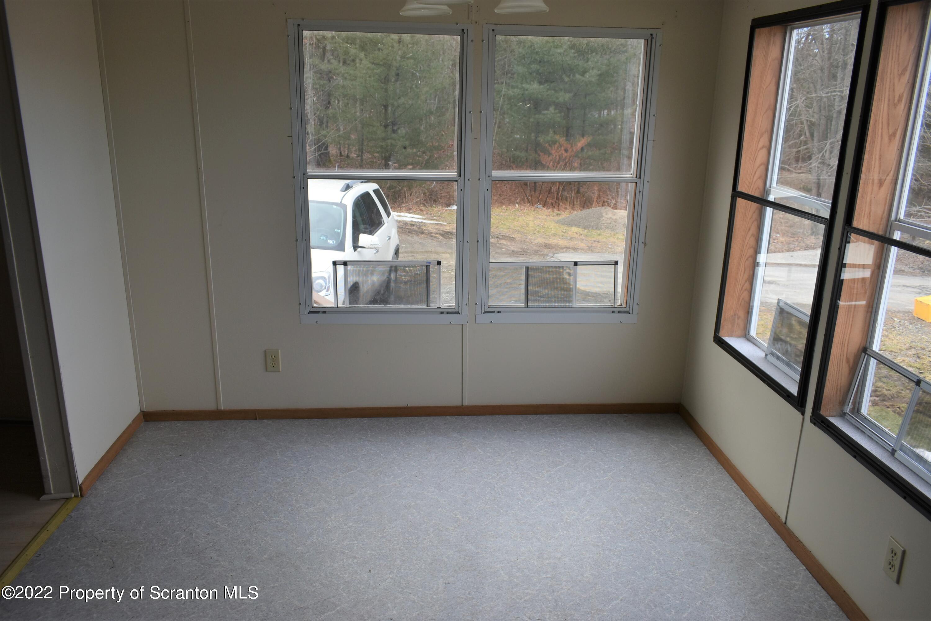 940 Nowlan Road, Unit 49 Port Crane, NY 13833 - Photo 20 of 22 Breakfast Nook
