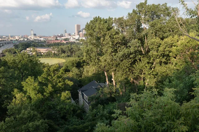 $325,000 | 1527 Waverly Place, Minneapolis, MN 55403